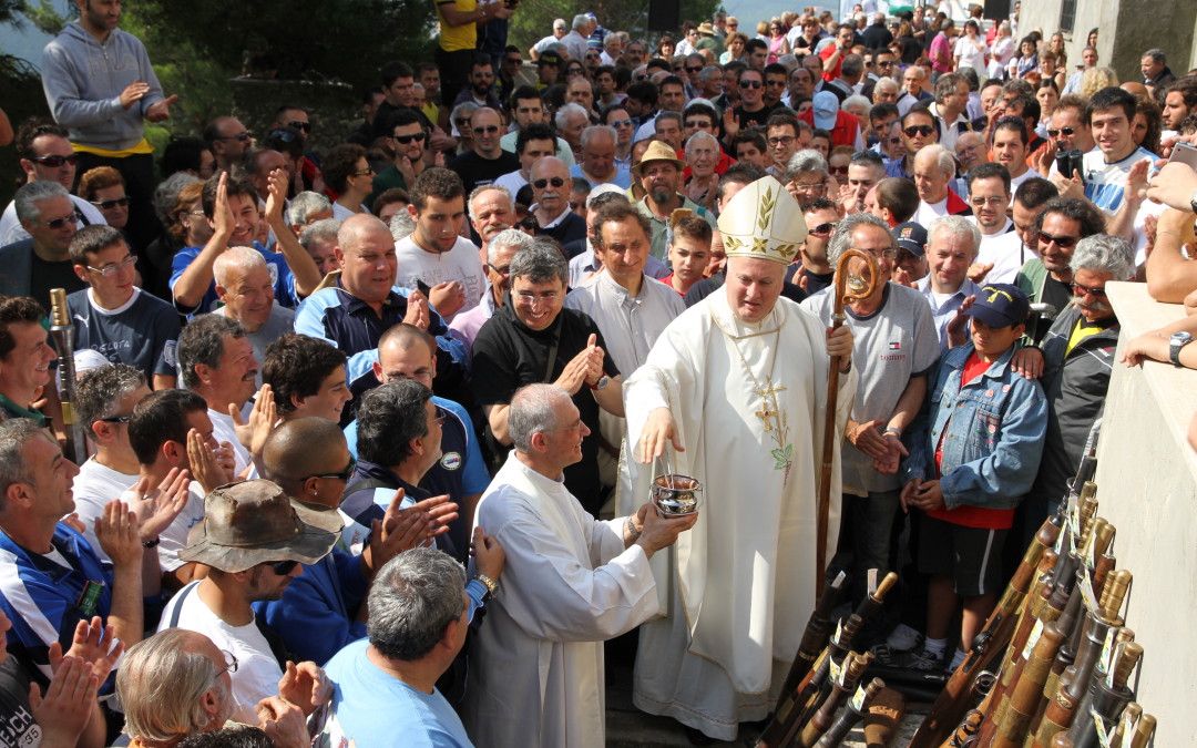 “Giovedì di Castello” – S. Messa e Storica Processione Eucaristica al Castello