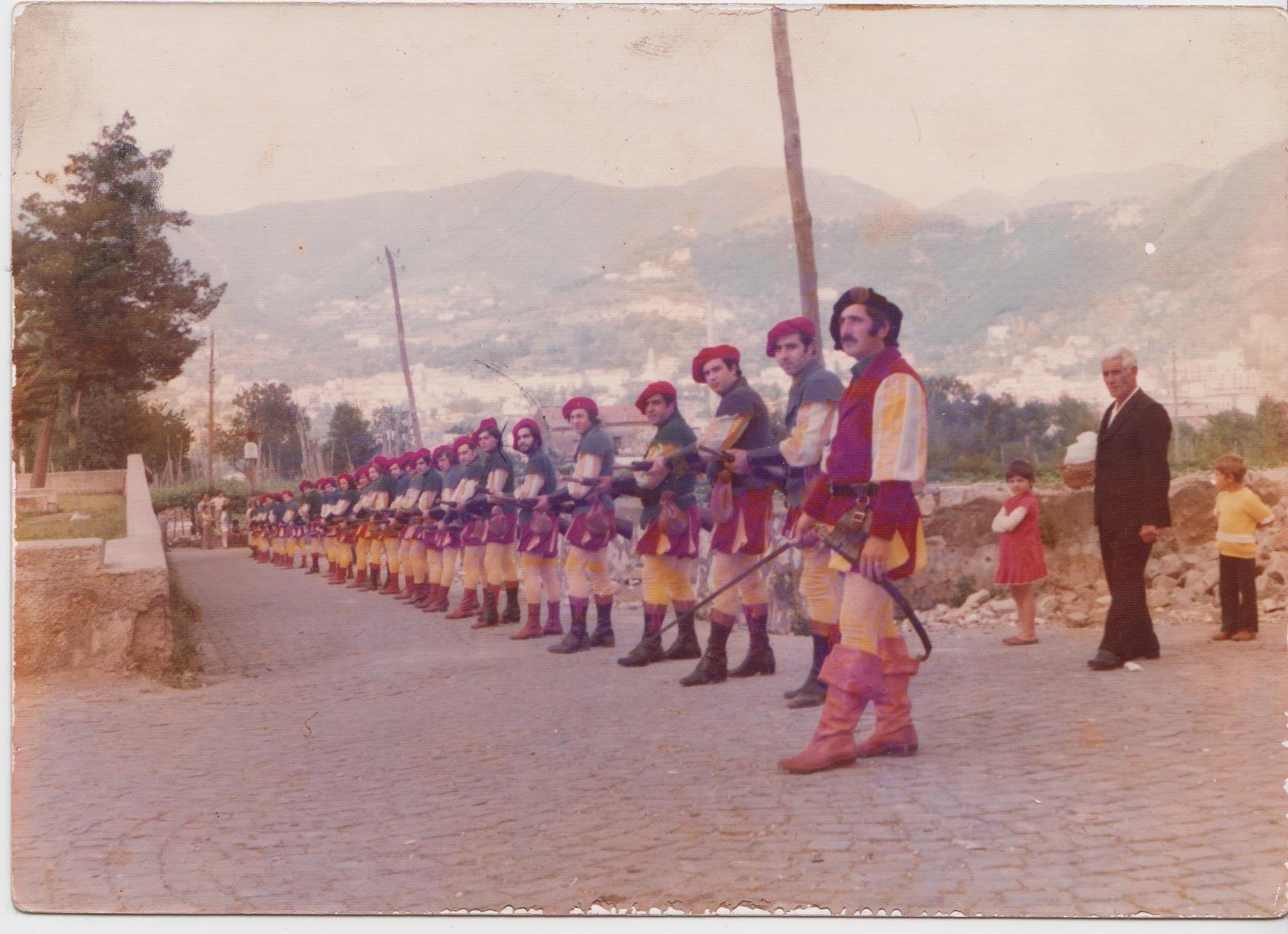 1975 (2)